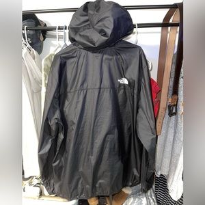 2x Men’s Northface wind breaker
